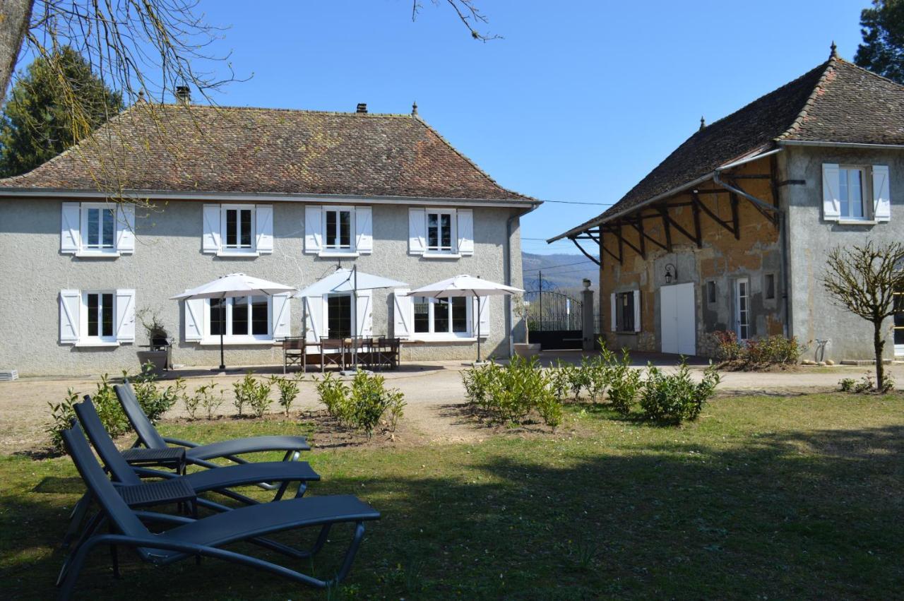 Le Domaine Du Chaffard Bed and Breakfast Les Avenières Exteriör bild
