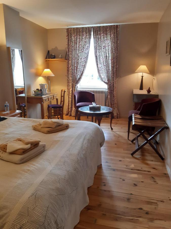 Le Domaine Du Chaffard Bed and Breakfast Les Avenières Exteriör bild
